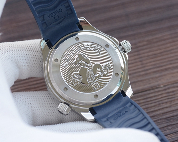 オメガ時計素材ディテール